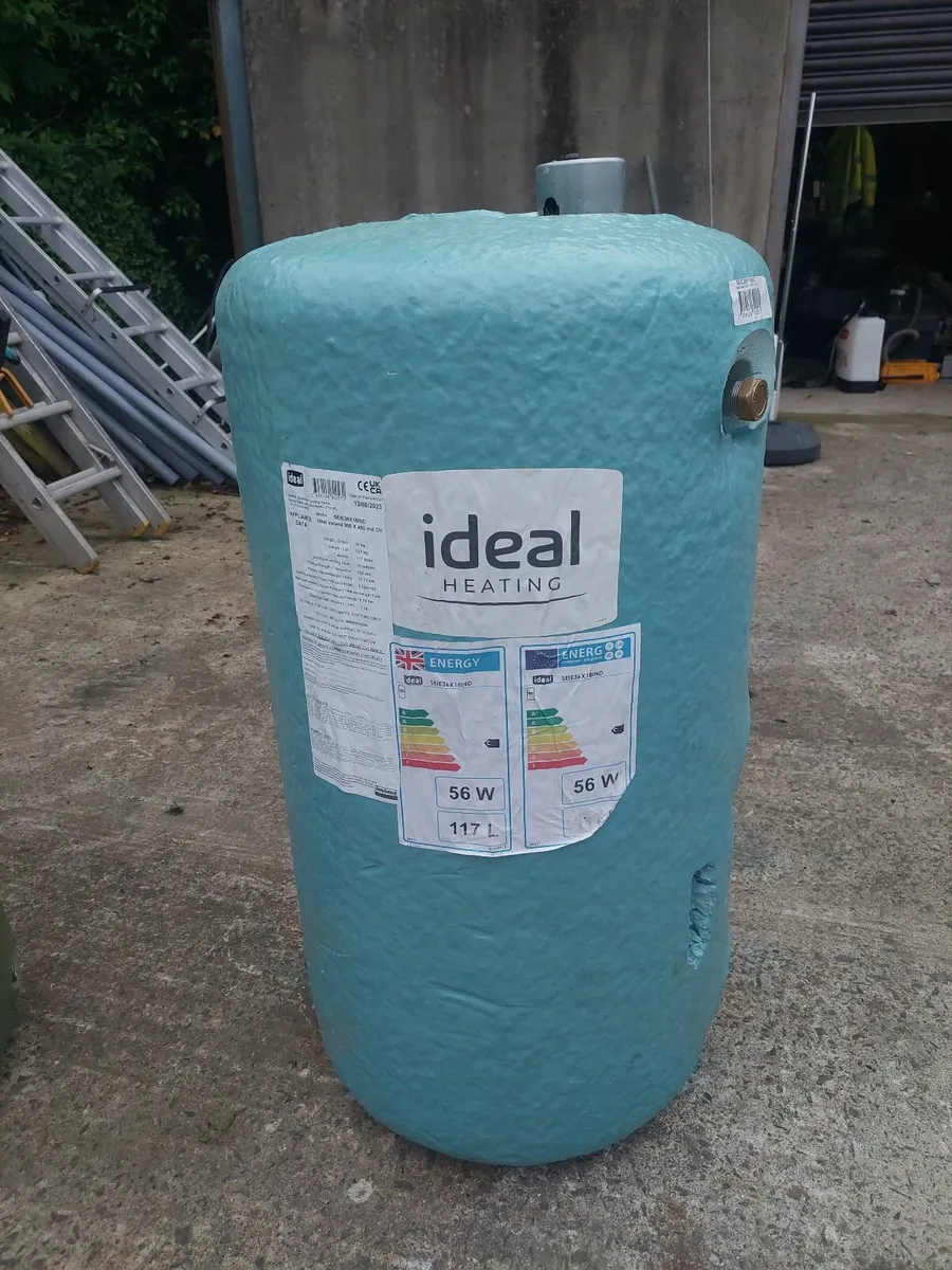 Hot water cylinder - Image 1