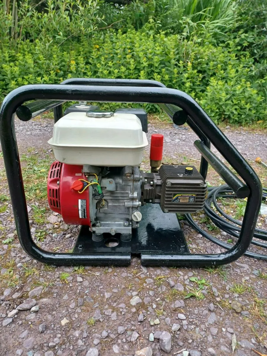 Pressure washer - Image 3