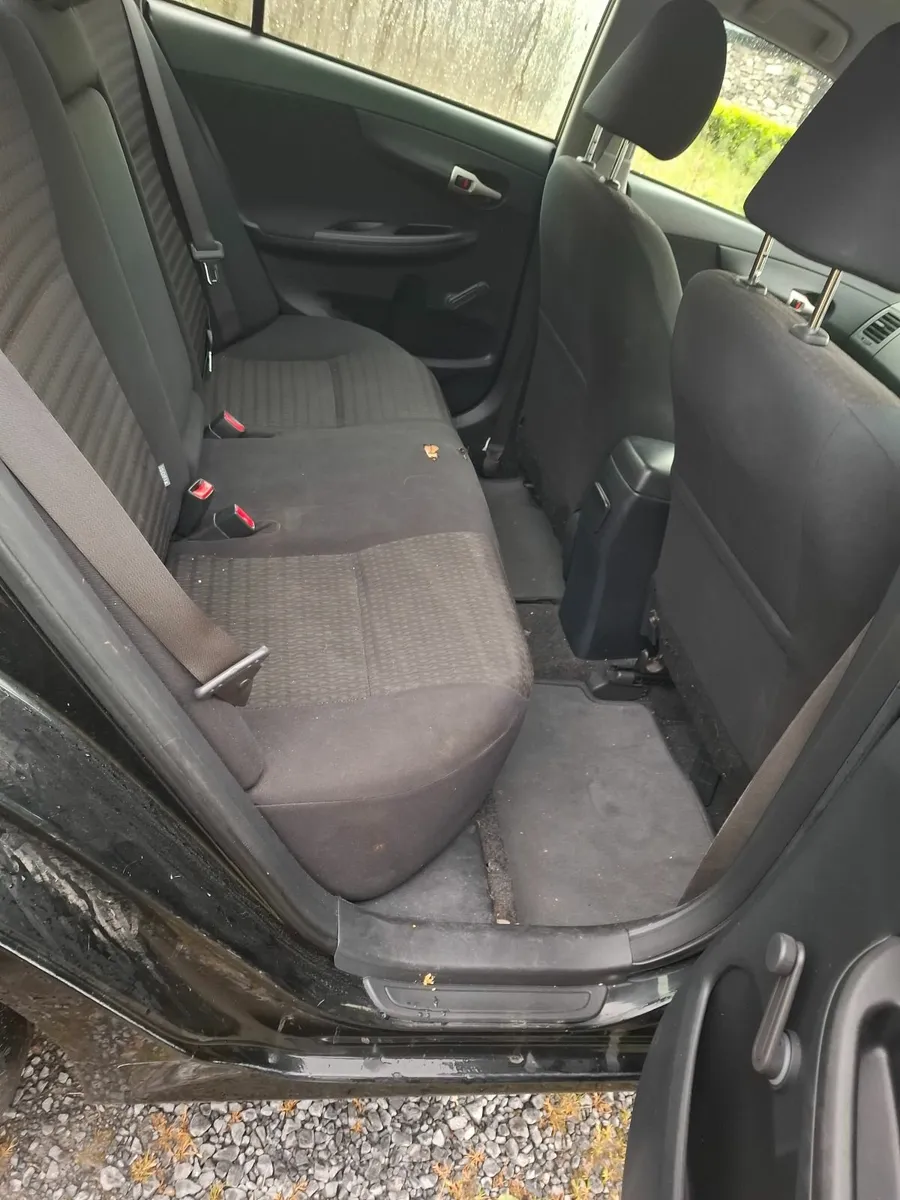 Toyota Corolla 2007 - Image 2