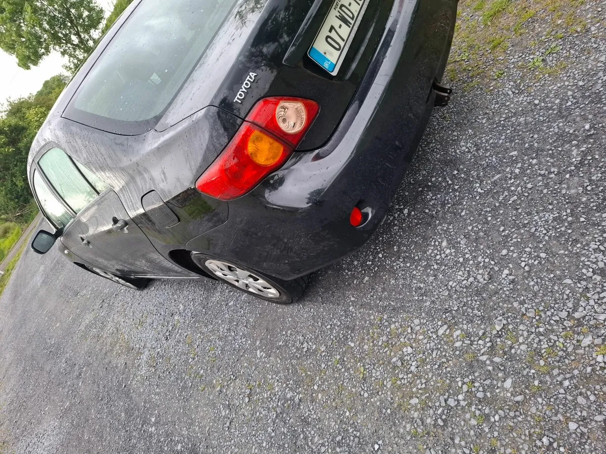 Toyota Corolla 2007 - Image 3