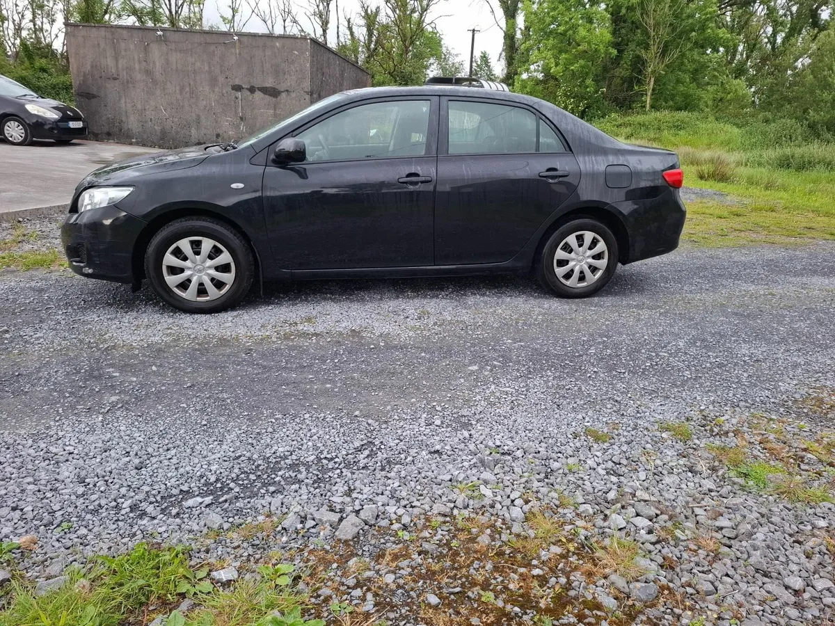 Toyota Corolla 2007 - Image 1