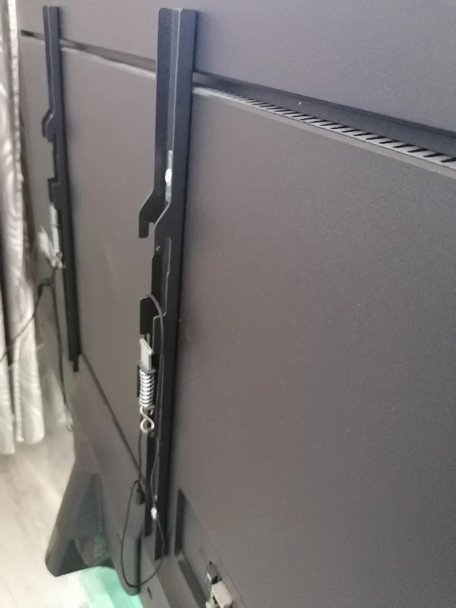 TV Wall mount - Image 1