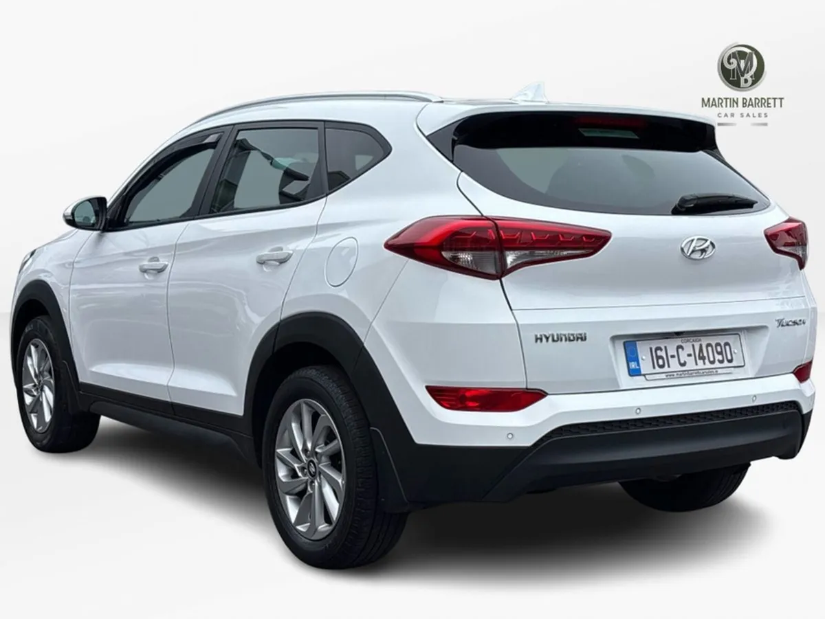 Hyundai Tucson Executive 5DR - Image 4
