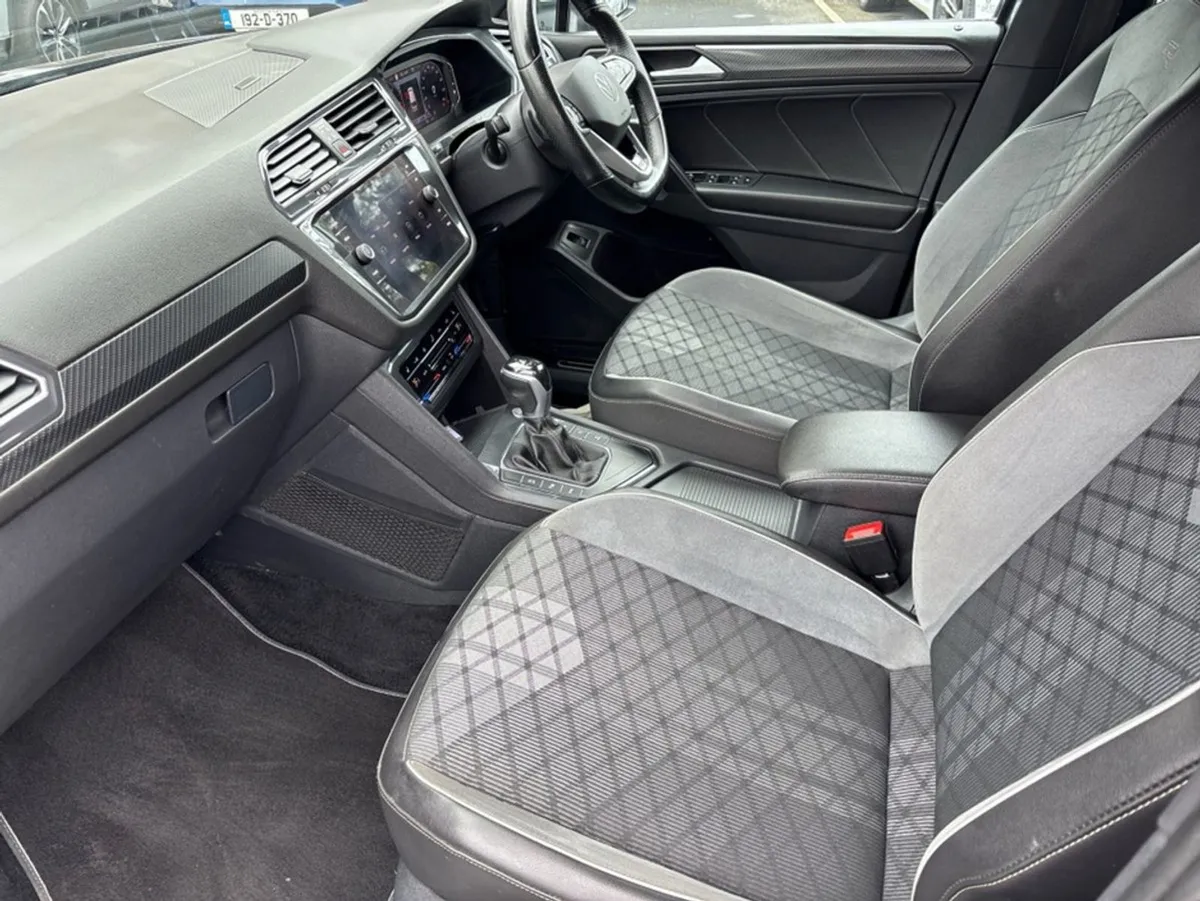 Volkswagen Tiguan Allspace Allspace Auto R-line 2 - Image 3