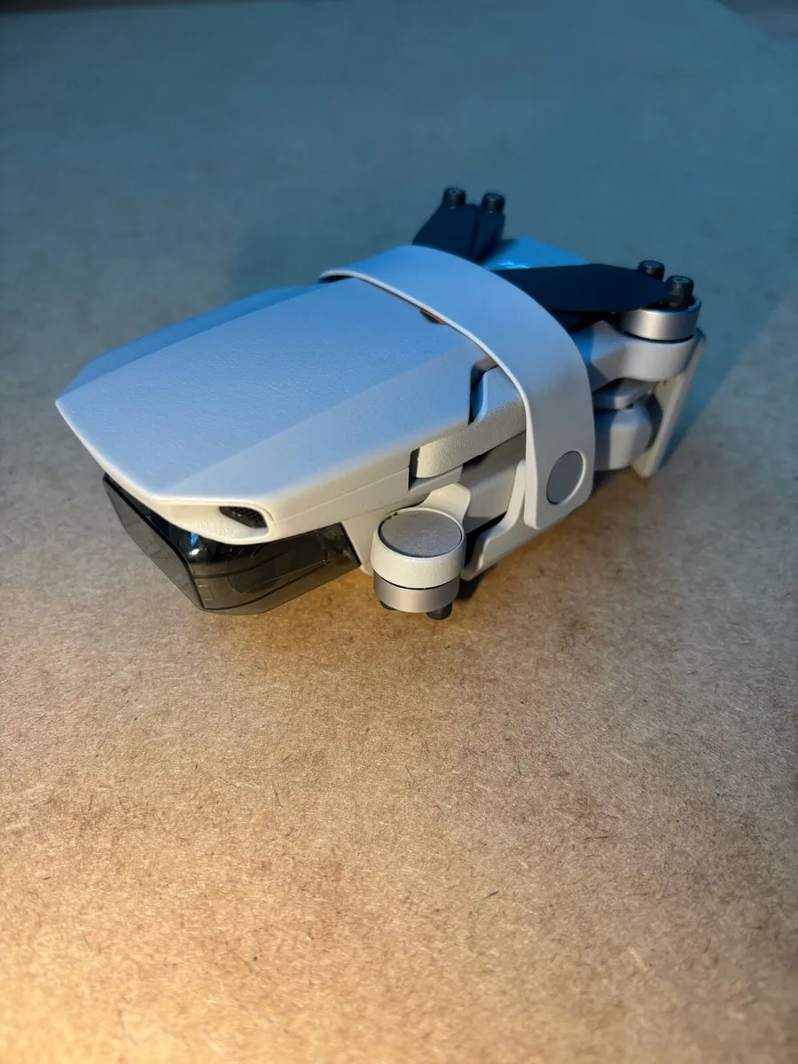DJI Mini 4k (fly more combo) + Super Charger - Image 3
