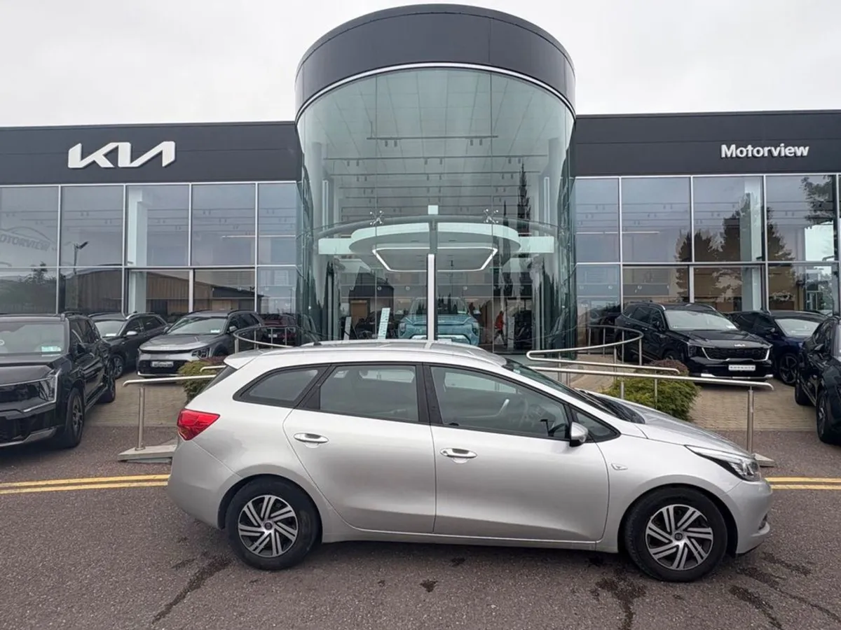 Kia Ceed Sportswagen 1.4d Air Con  Bluetooth  Exc - Image 1