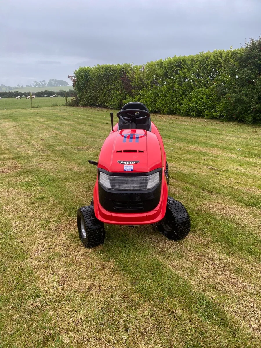 Castel ride on lawnmower - Image 2
