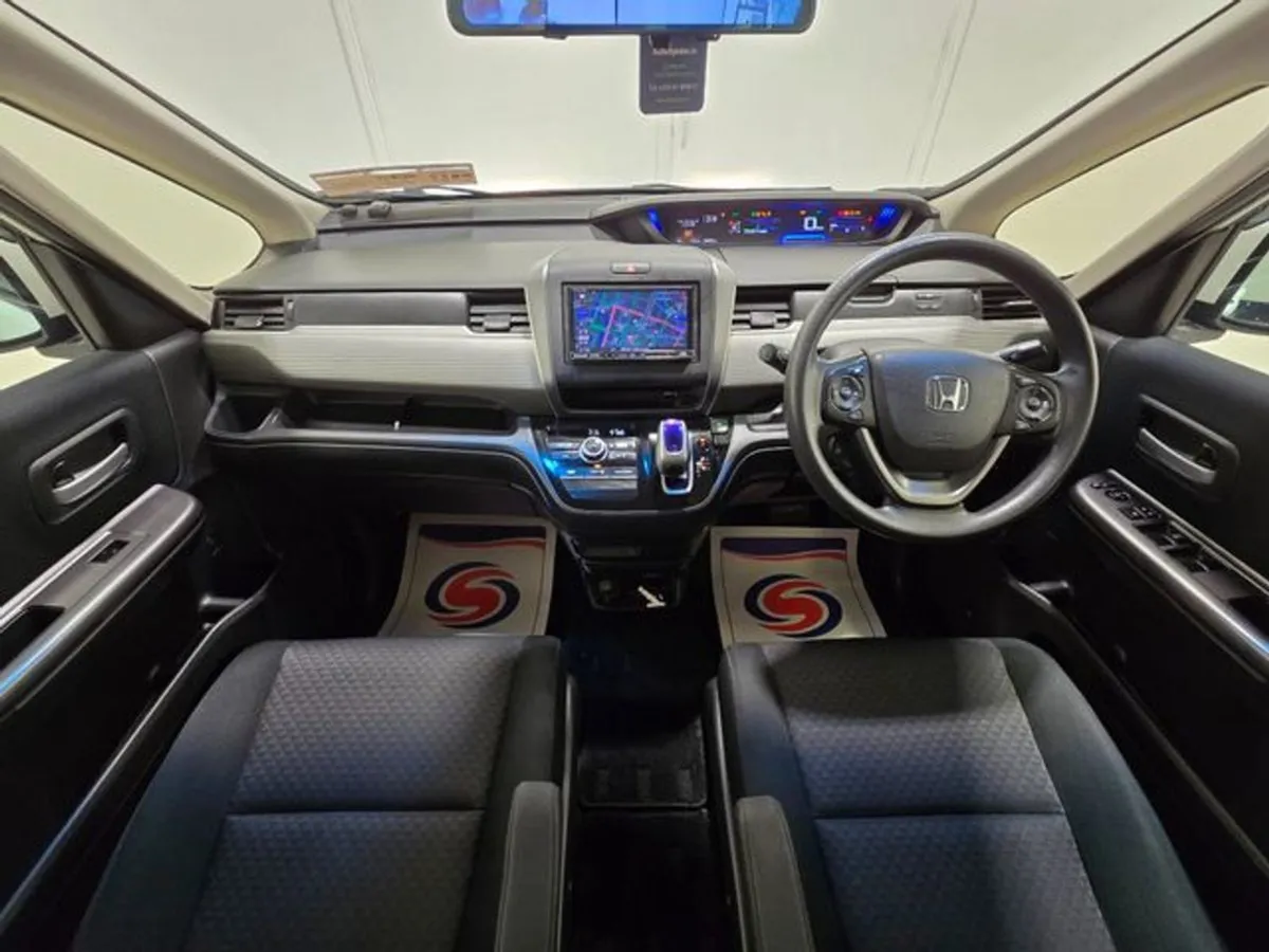 Honda Freed Hybrid G Honda Sensing Automatic  Rev - Image 4