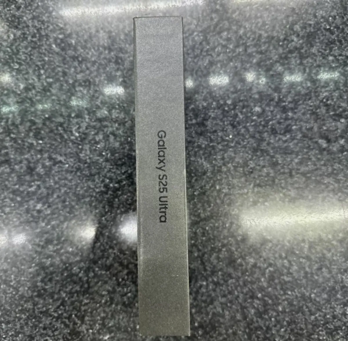Samsung Galaxy s25 ultra - Image 3