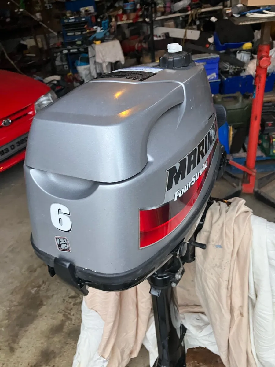 Boat engine - Image 2