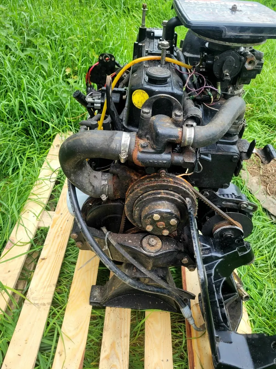 Mercruiser 3liter engine - Image 4