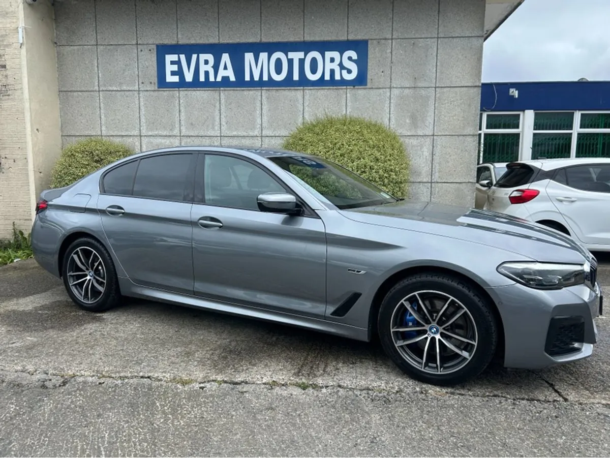 BMW 5 Series G30e M-sport Automatic 4DR - Image 3