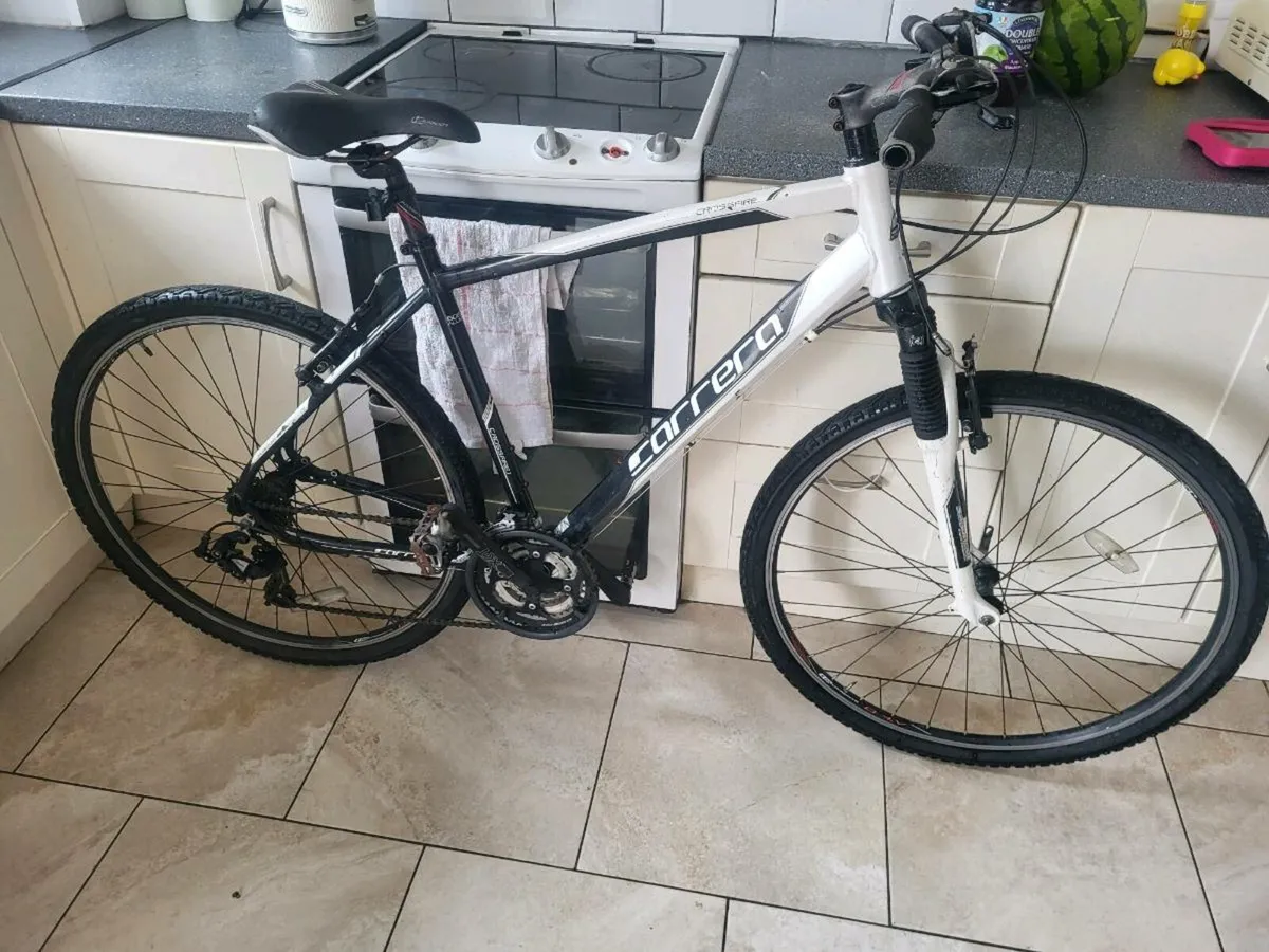 Bike Mens carrera bike - Image 1