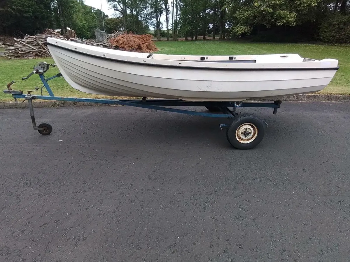 Boat - Image 1