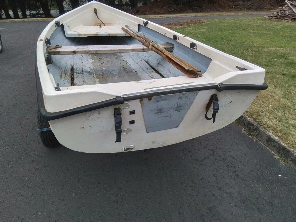 Boat - Image 4
