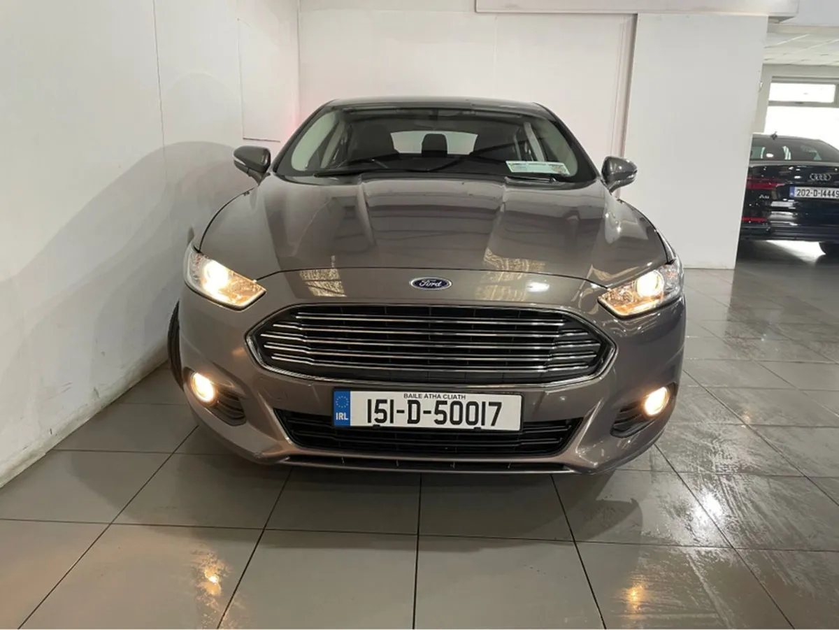 Ford Mondeo 2.0 Tdci Zetec ECO S/S 150PS 5DR - Image 4