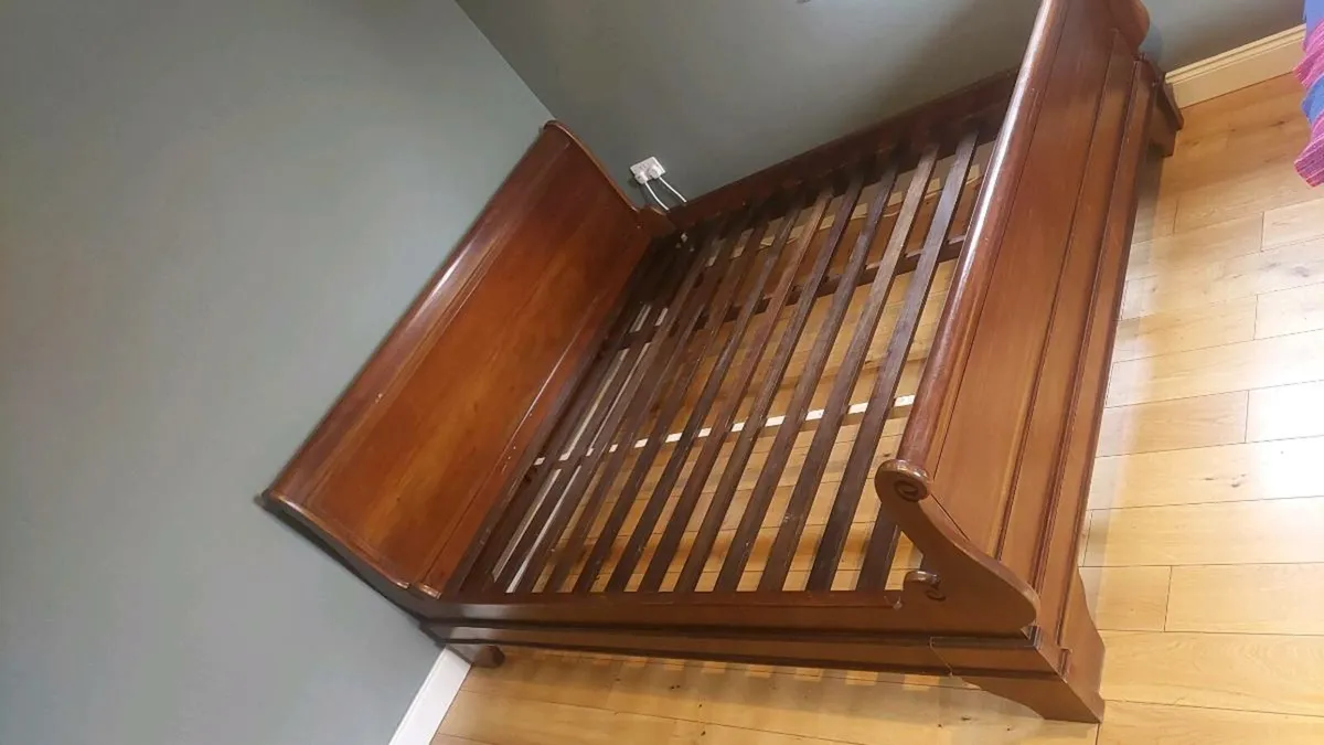 6 foot solid wood beds - Image 3
