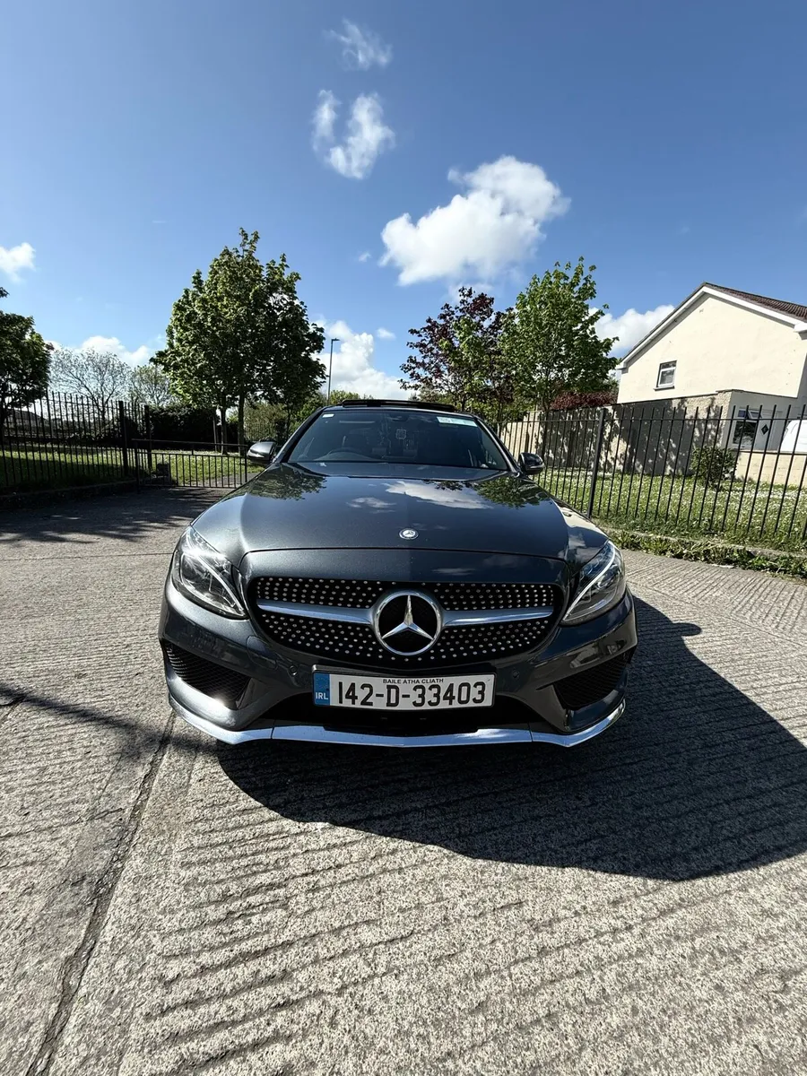 Mercedes Benz C220d amg plus premium with sunroof - Image 3