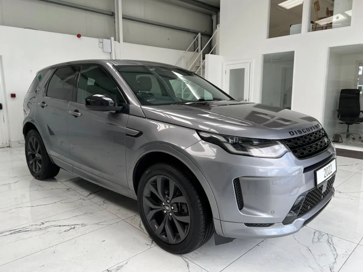 Land Rover Discovery Sport 2022 Hybrid - Image 1