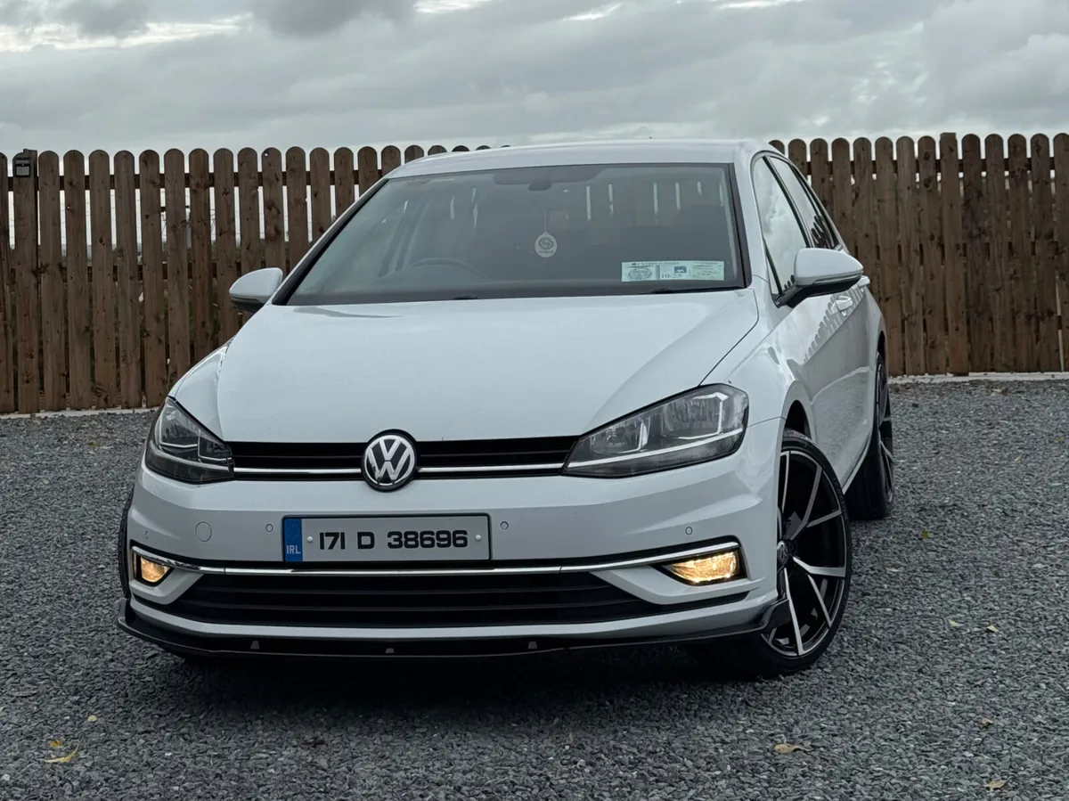 VOLKSWAGEN GOLF MK7.5 2017 - Image 2