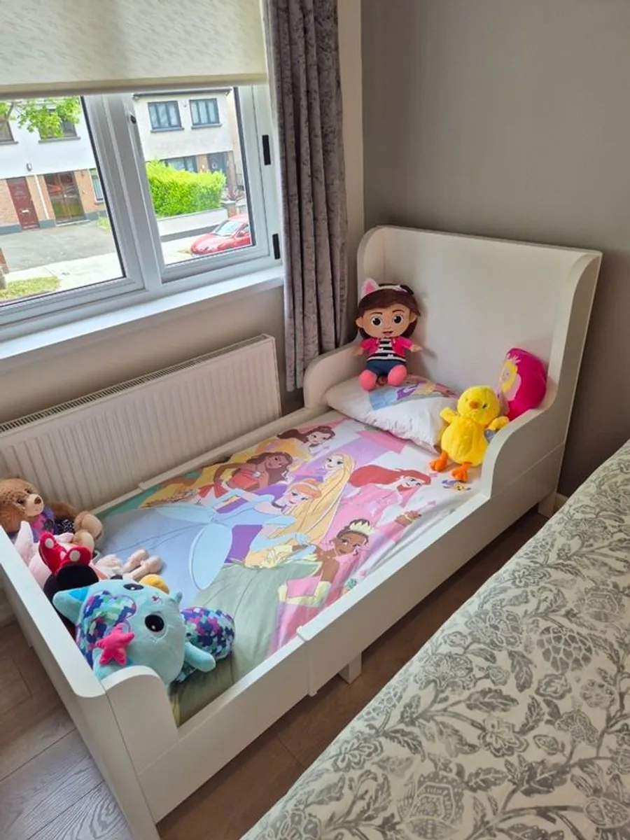 Toddler extendable bed - Image 1