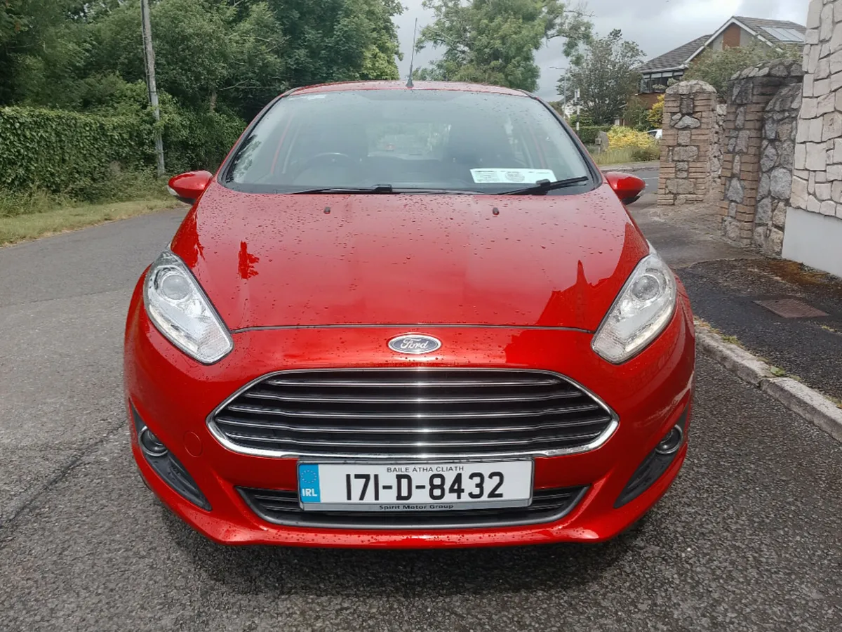 Ford Fiesta Titanium 1.25 60PS M5 4DR - Image 3