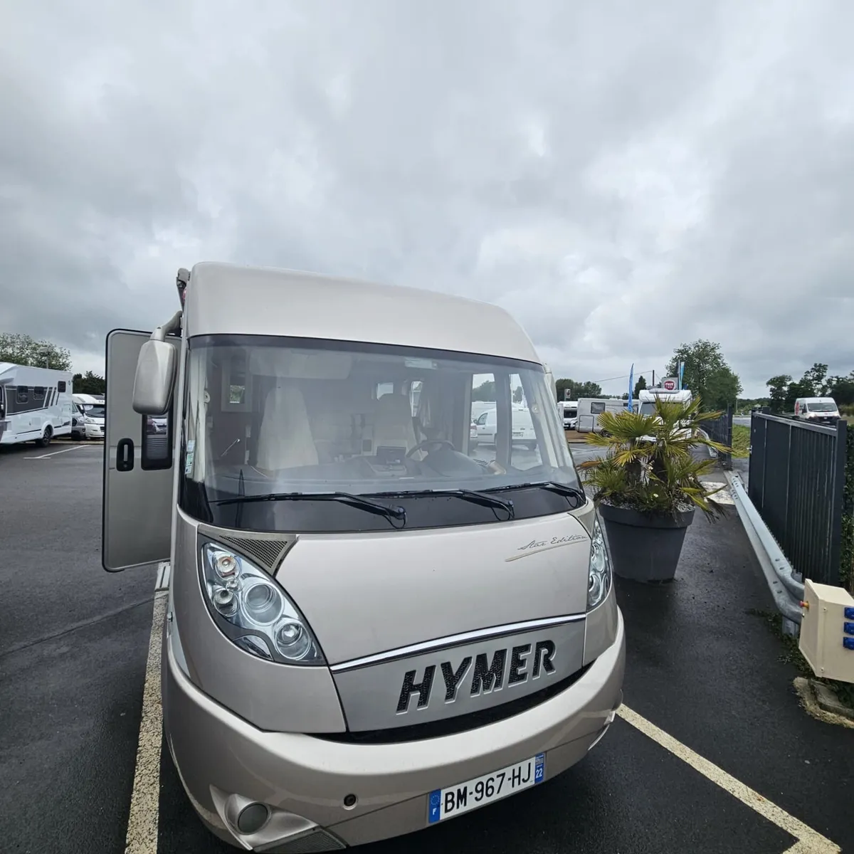 2011, Fiat  Hymer B 698 SL, 40000 miles - Image 1