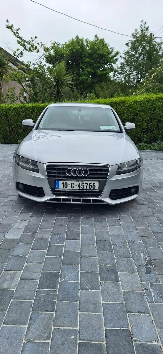 Audi A4 SE 2010 - Image 1