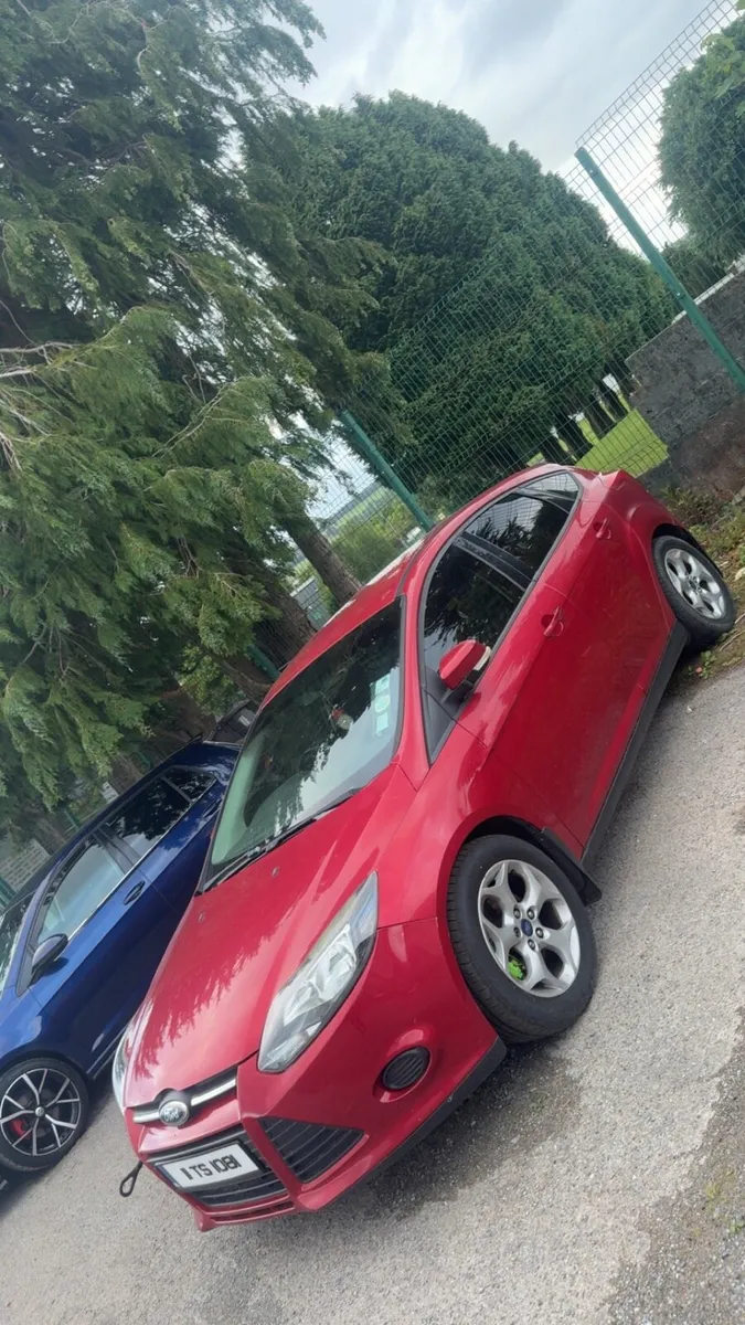 2011 ford focus - Image 2