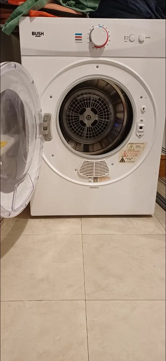 Small Dryer In good condition - Image 2