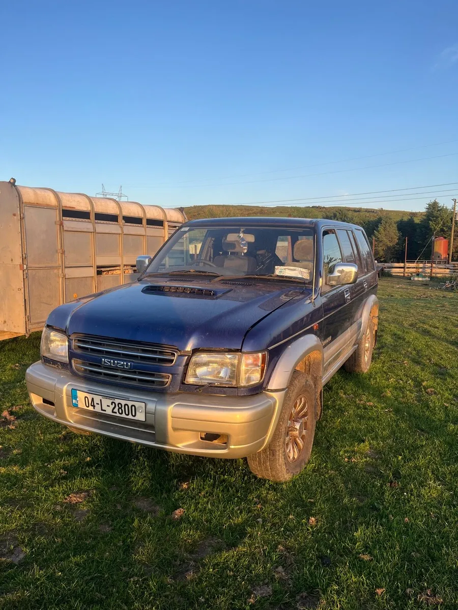 Isuzu trooper 3.0 2004 - Image 3