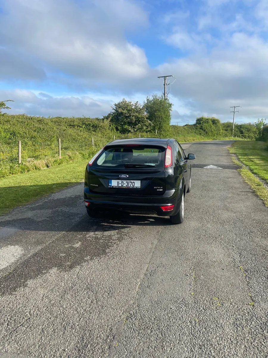 Car - Image 3
