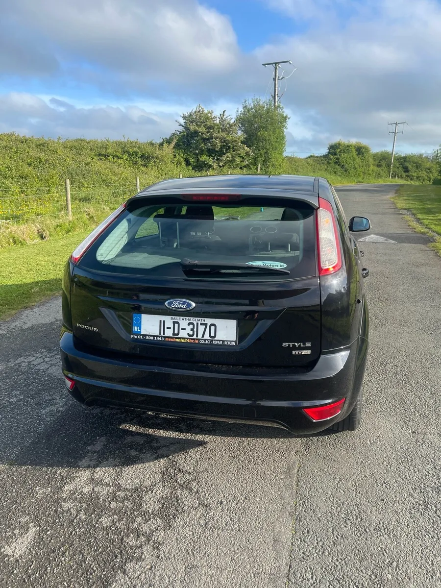 Car - Image 4