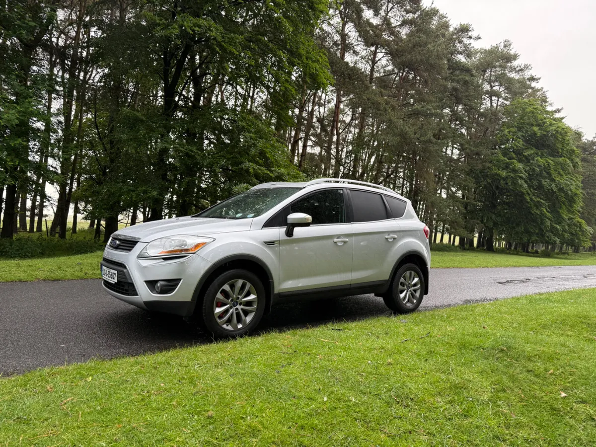 Ford Kuga 2011 Diesel Commercial - Image 4