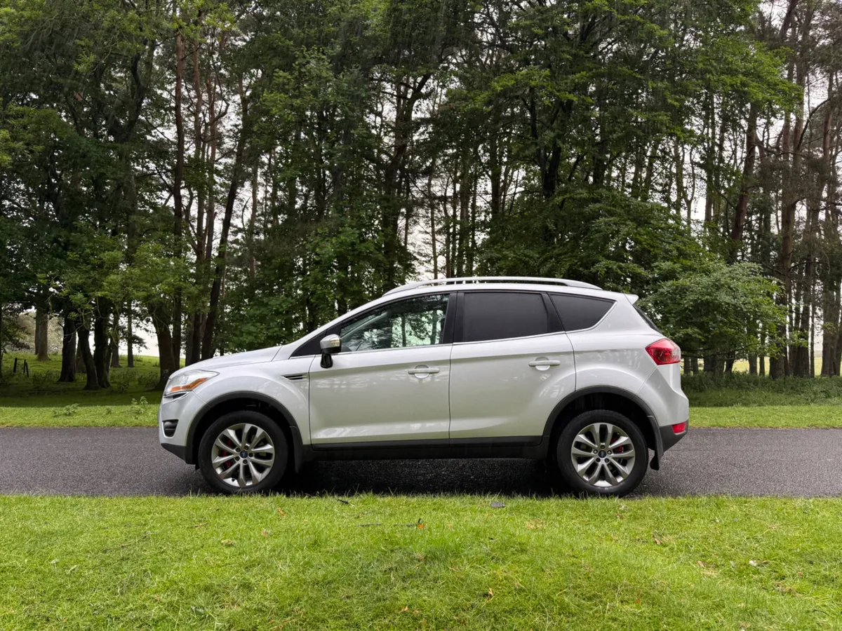 Ford Kuga 2011 Diesel Commercial - Image 3