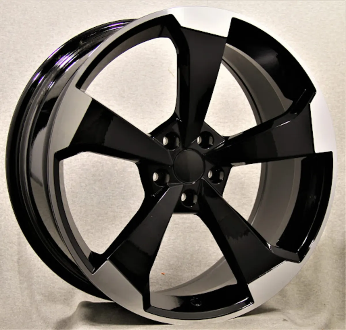 NEW 20'' Audi TTRS type 2 black