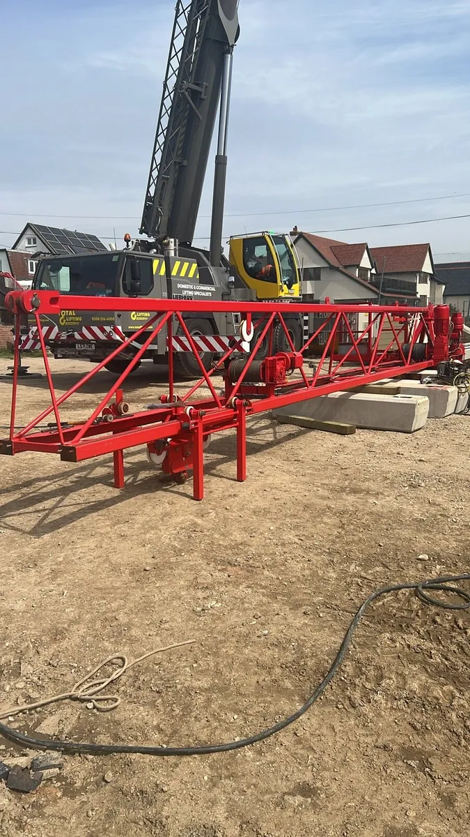 Terex tower crane - Image 1