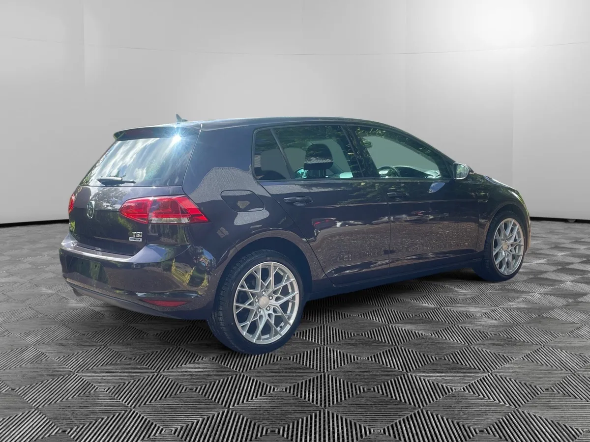 VW GOLF LOUNGE DSG - Image 1