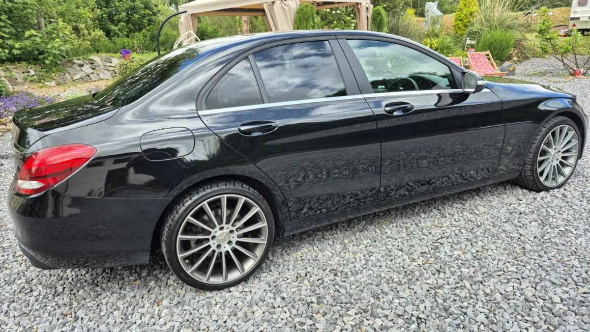 Mercedes-Benz C-Class 2015 - Image 4