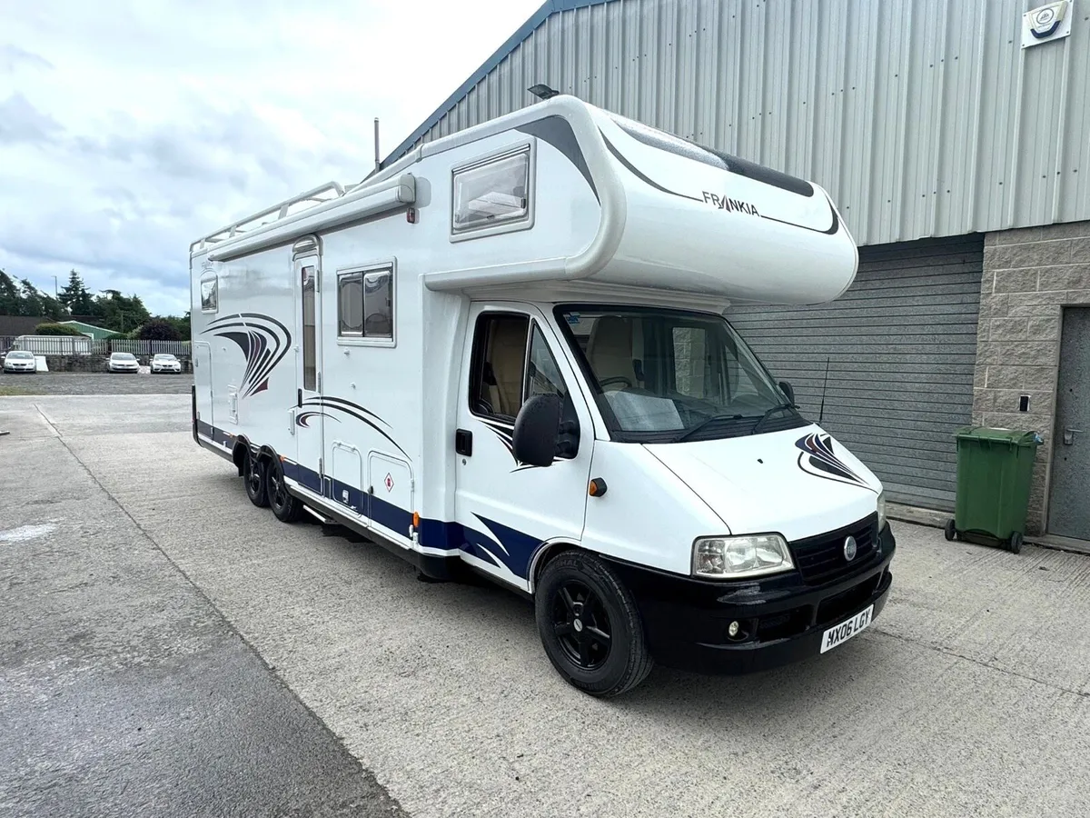 FRANKIA exclusive Motorhome - Image 2