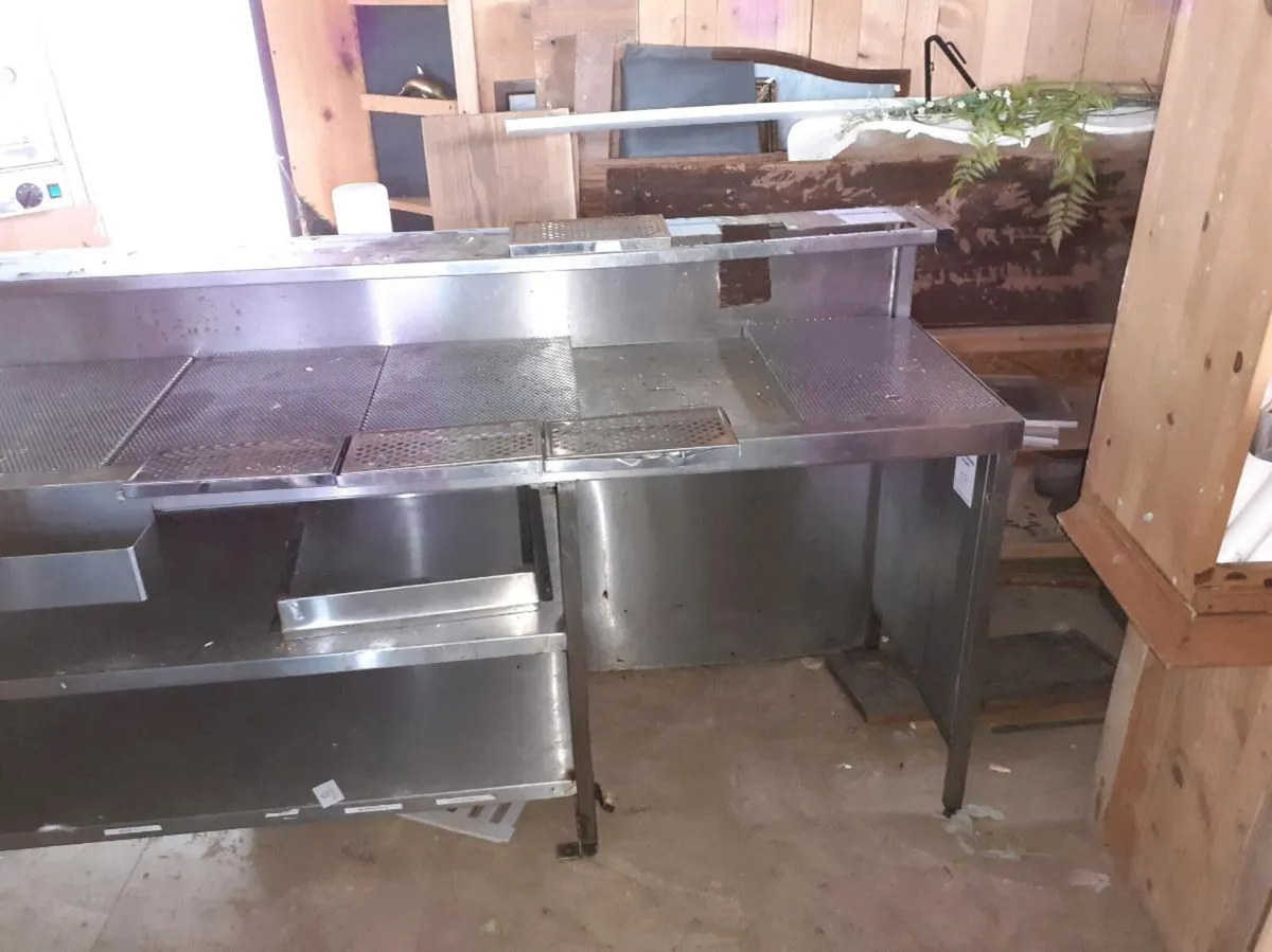 Bar & Kitchen equipment - Image 3
