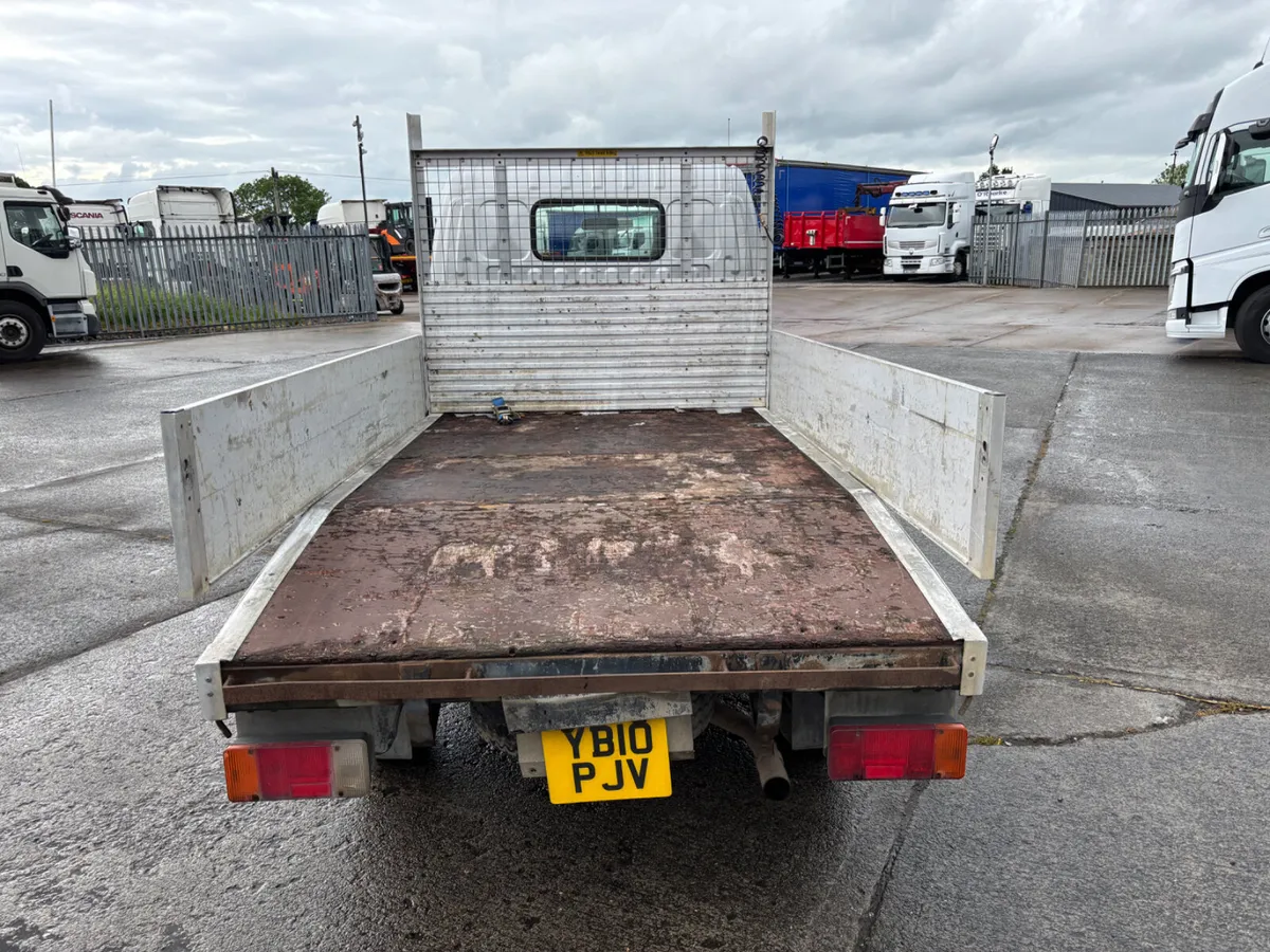 2010 Toyota Dyna diesel pickup Low miles - Image 3