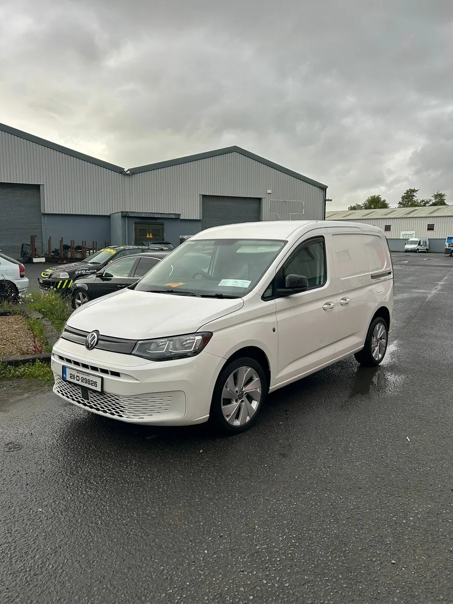 2021 VOLKSWAGEN CADDY CARGO 2.0 TDI 6 SPEED - Image 1