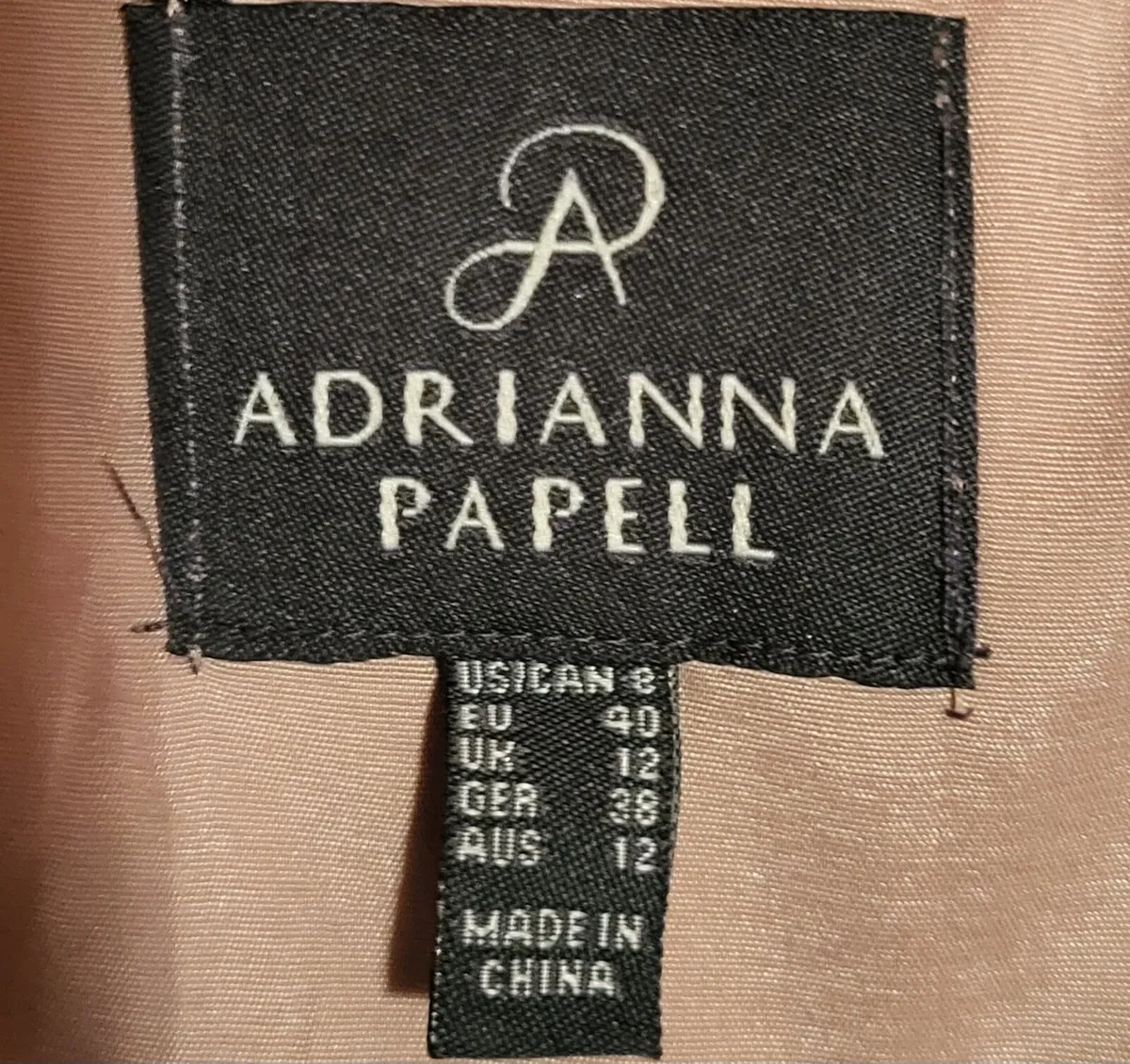 Beautiful Adrianna Papell Dress (NEW) - Image 3