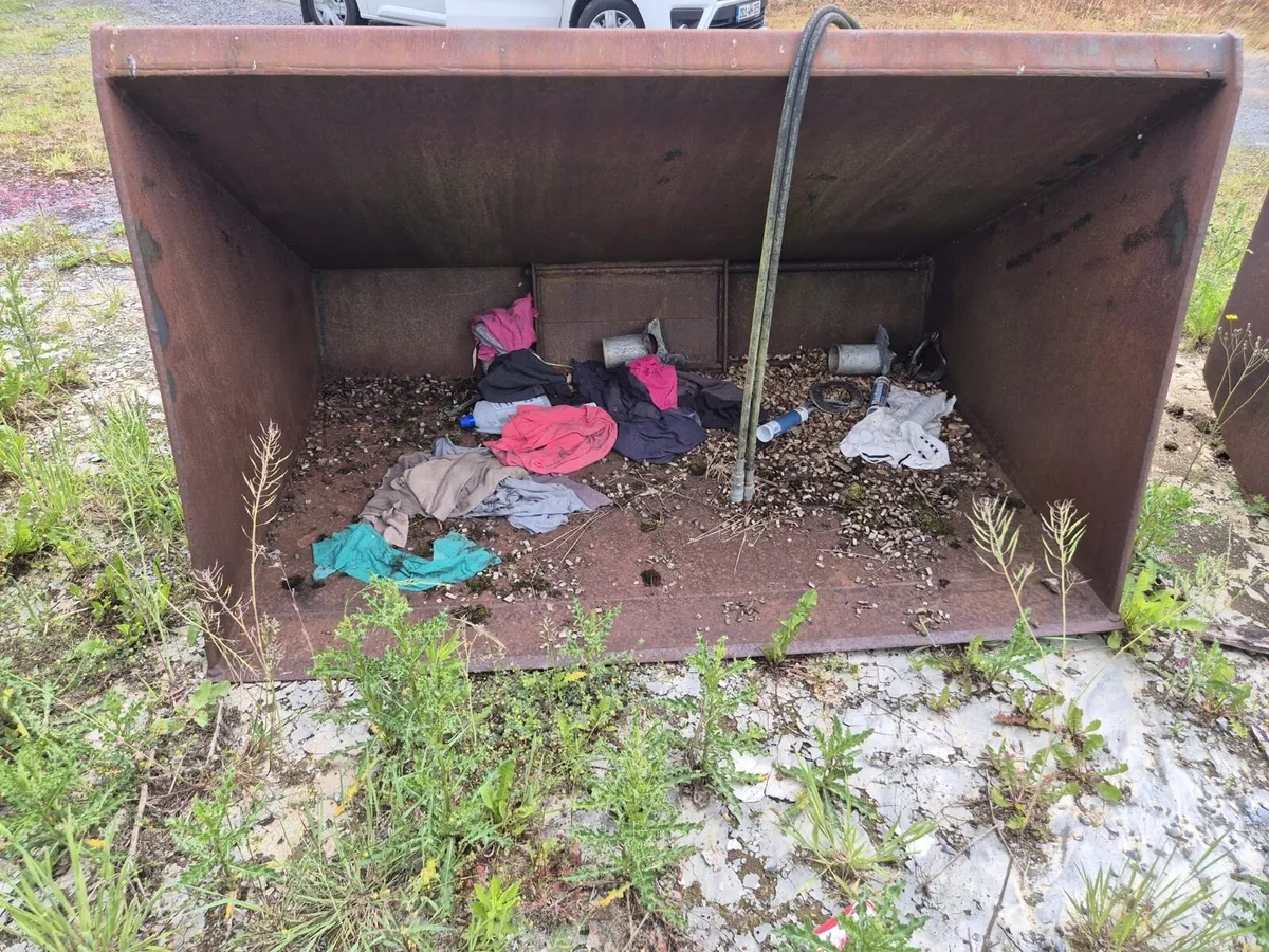 4 Loader buckets - Image 3