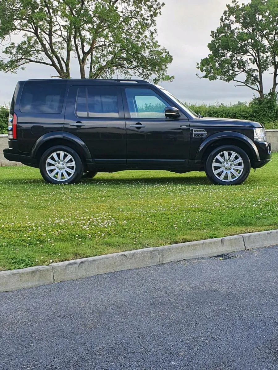 LANDROVER DISCOVERY CREWCAB 3.0 LTR 2015 - Image 2
