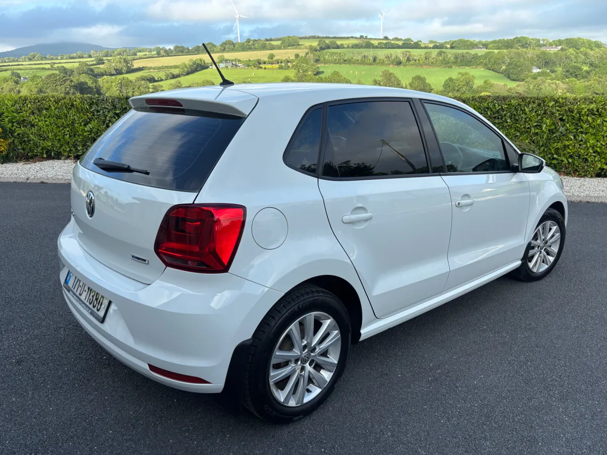 2017 VW Polo 5Dr 1.0 Petrol 104KMS NCT 01/27 - Image 4