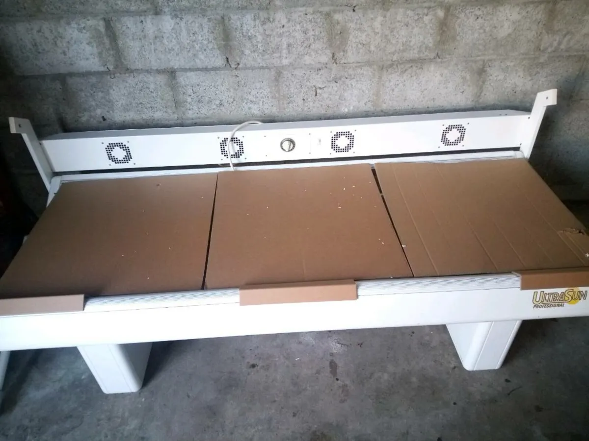 UltraSun SunBed - Image 1