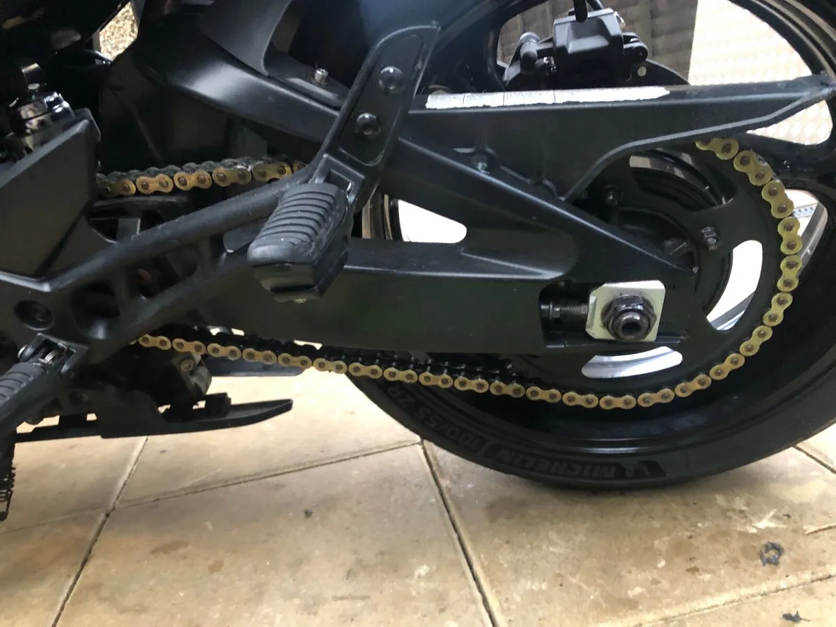 Suzuki GSR600 gsr 600 2008 - Image 3