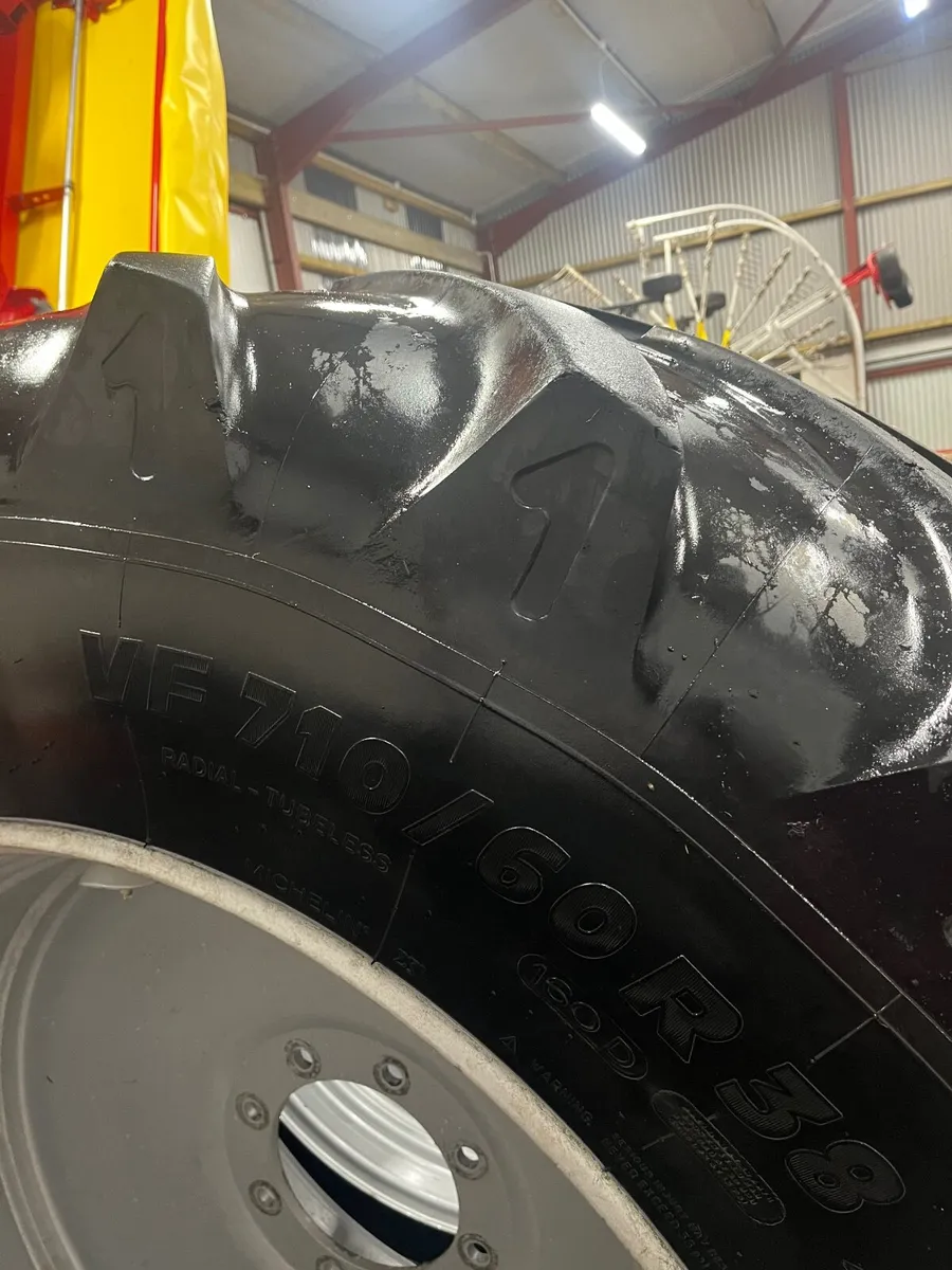 Michelin 710/60R38 & 600/60R28 - Image 2